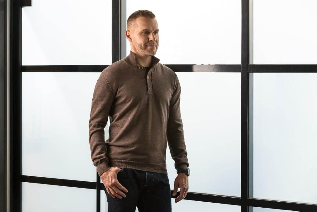 Мужские свитера: как выбрать и с чем носить